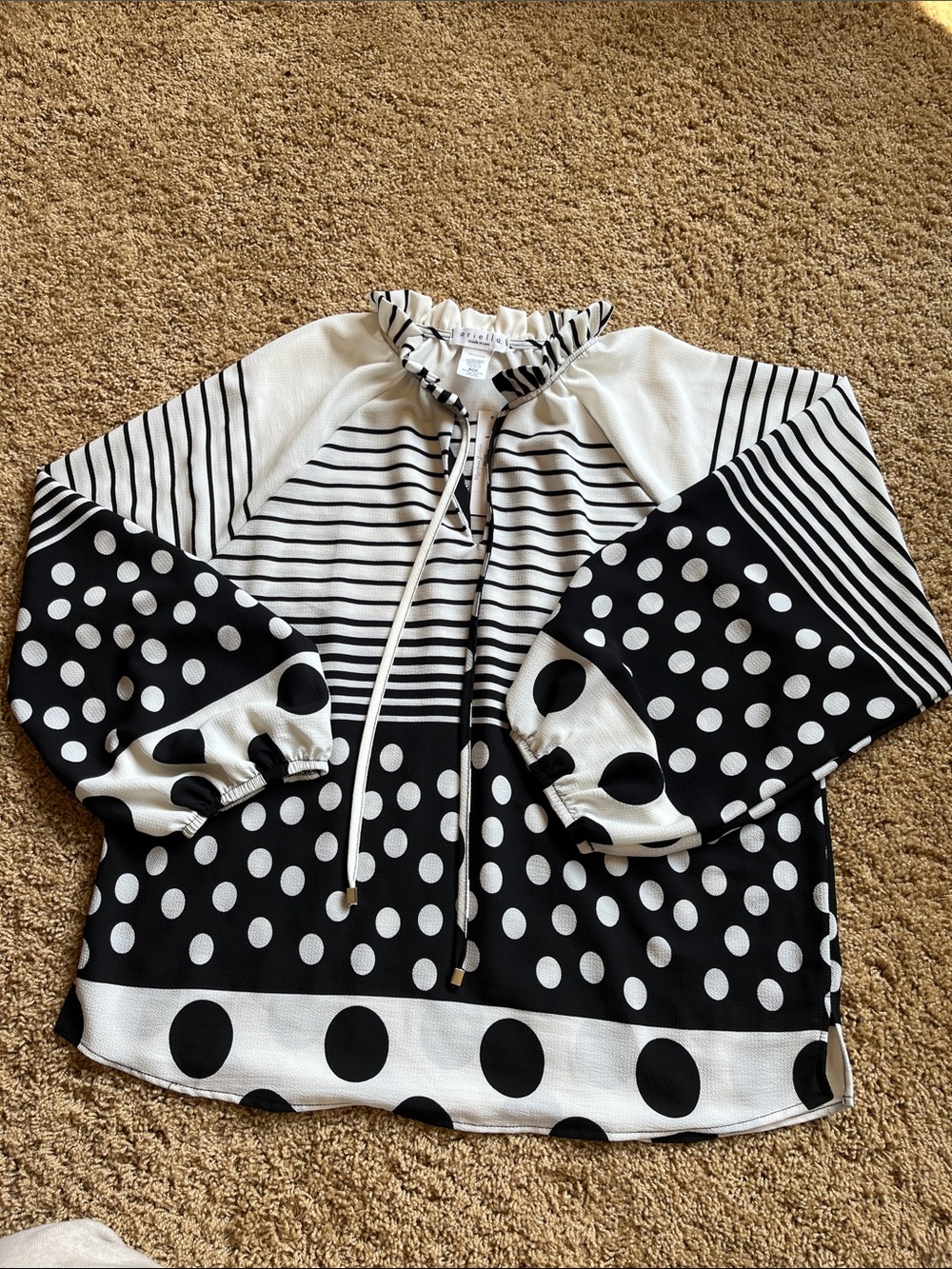 NWT, black and cream blouse, boutique